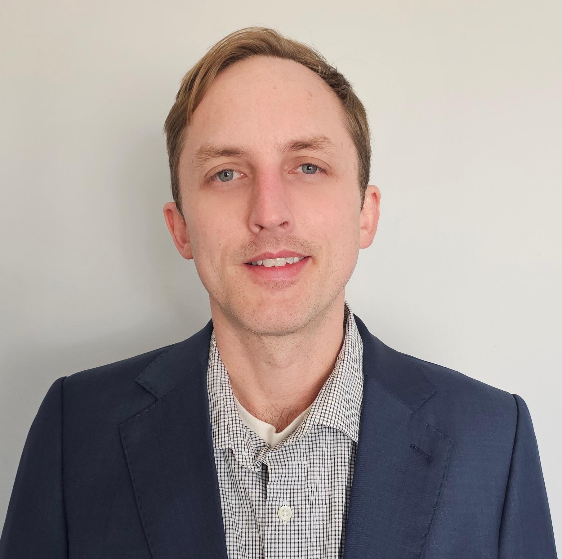 Justin Utesch Headshot