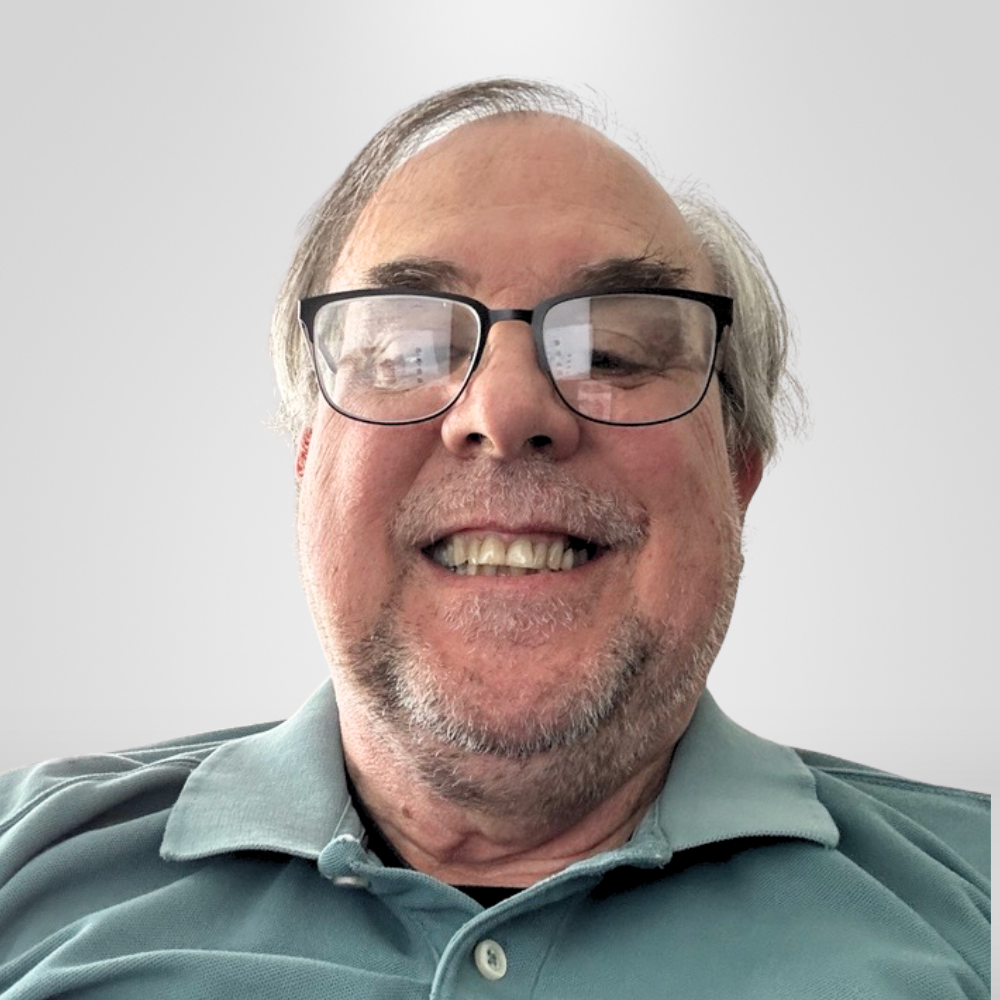 Robert Mullen Headshot